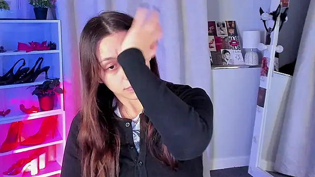 Sahara Shields online show from 15, 10, 2025