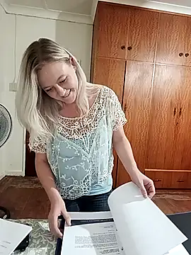 Vintasia online show from 2, 2, 2026