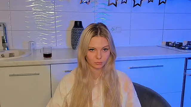 Snapshot of SynnoveEyre chatting on 22, 1, 2025 SynnoveEyre online show from 22, 1, 2025