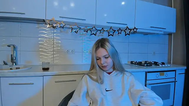 Snapshot of SynnoveEyre chatting on 27, 1, 2025 SynnoveEyre online show from 27, 1, 2025