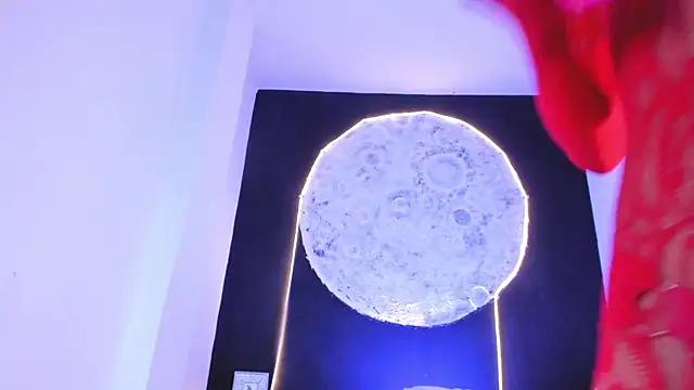 Snapshot of EthaanCox chatting on 12, 11, 2025 EthaanCox online show from 12, 11, 2025