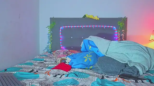 NoaBrowm online show from 27, 11, 2025