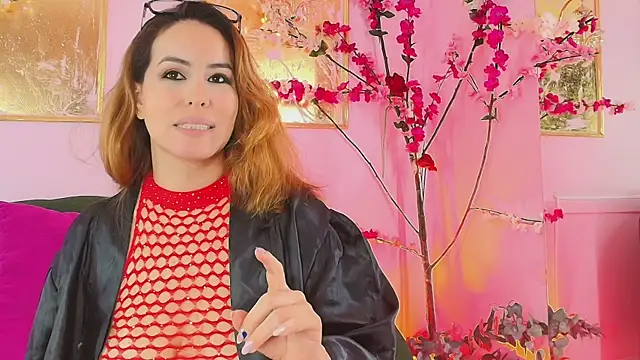 Snapshot of scarlette69 chatting on 28, 3, 2026 scarlette69 online show from 28, 3, 2026