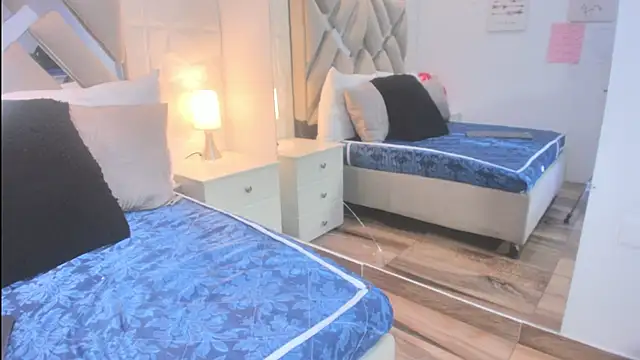 Snapshot of raquell_moore chatting on 24, 3, 2026 raquell moore online show from 24, 3, 2026