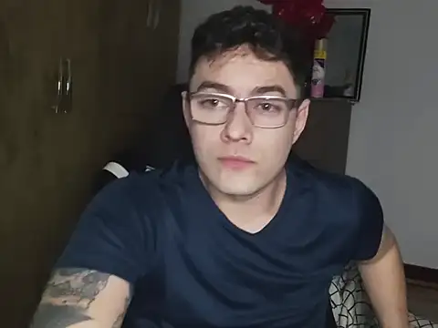 Dyllan   online show from 12, 10, 2025