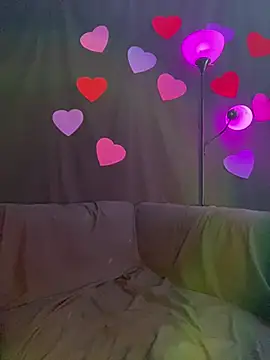 xoxoHotCoCo online show from 4, 2, 2026