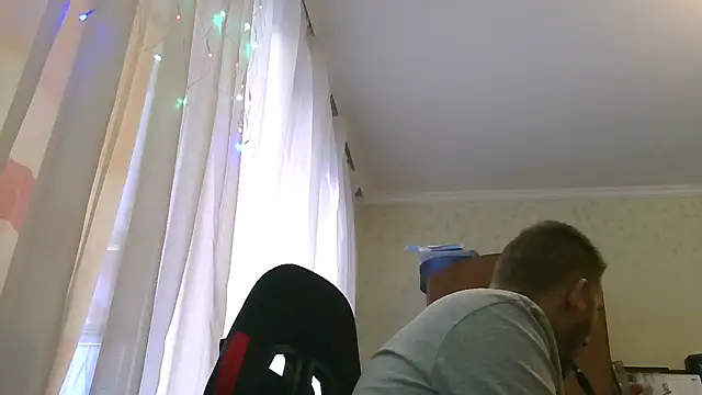 HunterOnBoobs online show from 24, 2, 2025