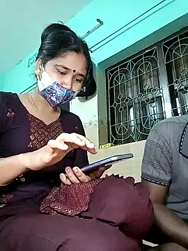 Snapshot of Sexy-Couple20 chatting on 1, 2, 2025 Sexy-Couple20 online show from 1, 2, 2025