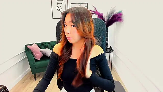 AnnaReyla online show from 7, 10, 2025