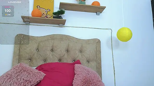 Snapshot of SERAFINA_ chatting on 20, 2, 2025 SERAFINA online show from 20, 2, 2025