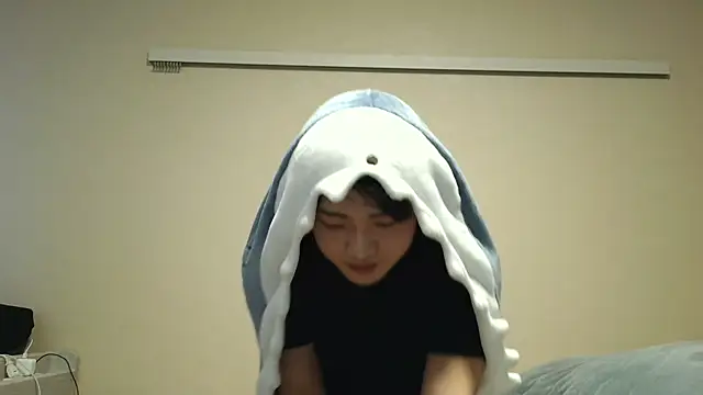 nunnun00 online show from 23, 2, 2025