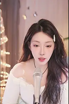 Dou-Dou-er online show from 7, 3, 2025