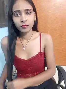 Snapshot of Divya-2007 chatting on 1, 2, 2025 Divya-2007 online show from 1, 2, 2025