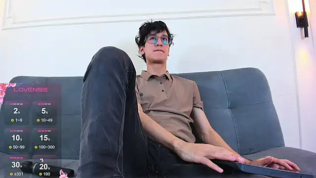 Cum hunters online show from 31, 5, 2026