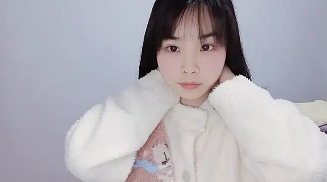 CeCiliao604 online show from 18, 2, 2025