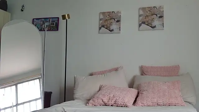 Andrewine89 online show from 19, 4, 2026