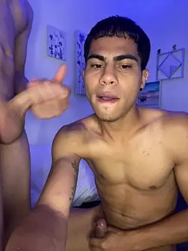 Snapshot of Dannytwinksxxx chatting on 30, 4, 2026 Dannytwinksxxx online show from 30, 4, 2026