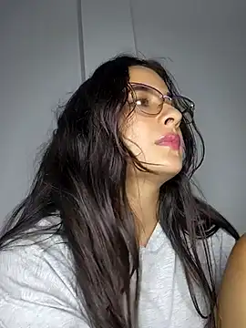 baaby-miiaa online show from 8, 3, 2025