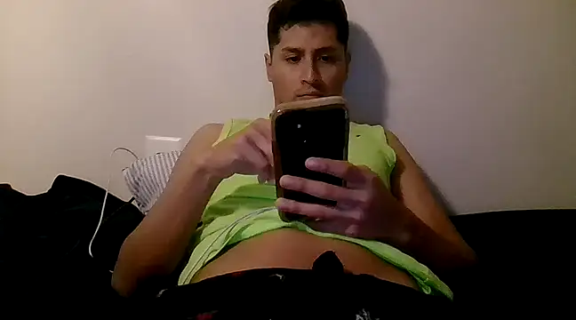 Snapshot of PerroDemonioHot chatting on 5, 2, 2025 PerroDemonioHot online show from 5, 2, 2025