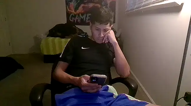 Snapshot of PerroDemonioHot chatting on 5, 2, 2025 PerroDemonioHot online show from 5, 2, 2025