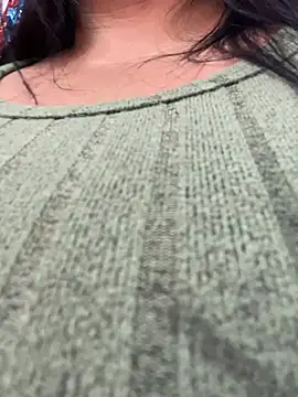 Miia Jazmin online show from 10, 2, 2025