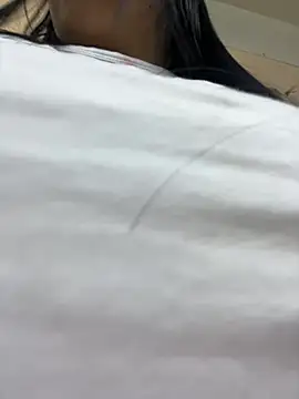 Miia Jazmin online show from 10, 3, 2025