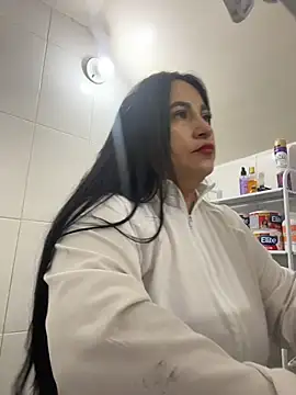 Miia Jazmin online show from 19, 11, 2025