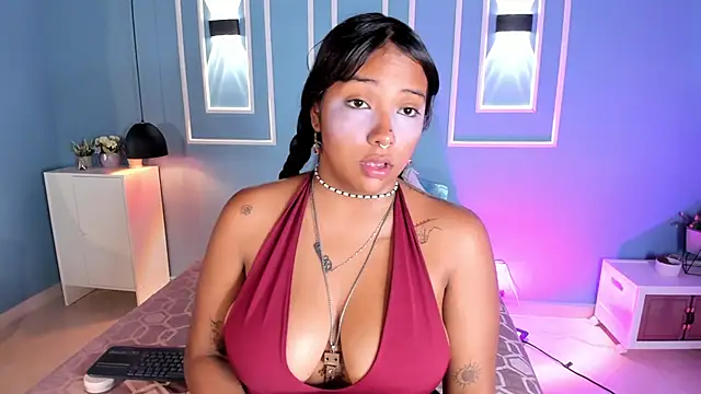 Snapshot of isabella_zc chatting on 17, 6, 2026 isabella zc online show from 17, 6, 2026