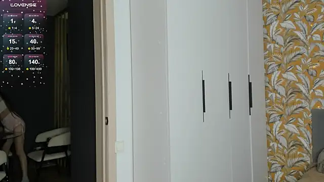 Anny Leps online show from 10, 9, 2025