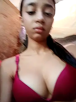 Zoe Sweett18 online show from 20, 1, 2025