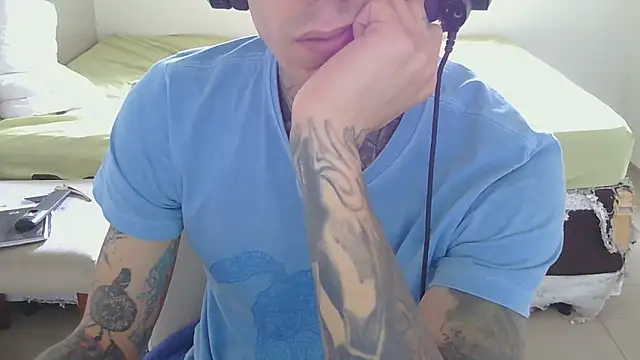 Snapshot of smokingink chatting on 3, 6, 2026 smokingink online show from 3, 6, 2026