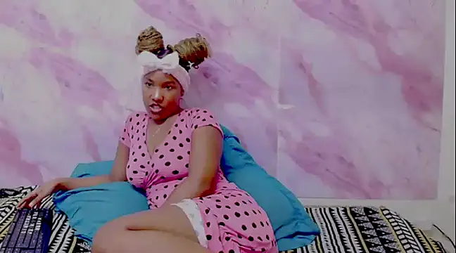 Snapshot of EroticSexyPrada chatting on 21, 2, 2025 EroticSexyPrada online show from 21, 2, 2025