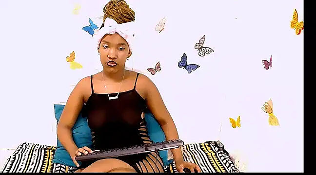 Snapshot of EroticSexyPrada chatting on 6, 3, 2025 EroticSexyPrada online show from 6, 3, 2025