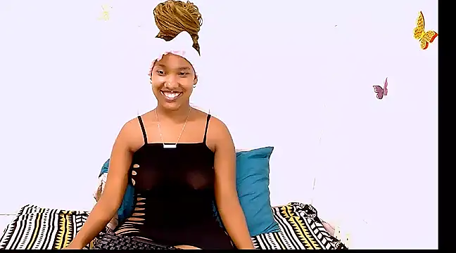 Snapshot of EroticSexyPrada chatting on 7, 3, 2025 EroticSexyPrada online show from 7, 3, 2025