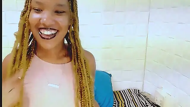 Snapshot of EroticSexyPrada chatting on 17, 3, 2025 EroticSexyPrada online show from 17, 3, 2025