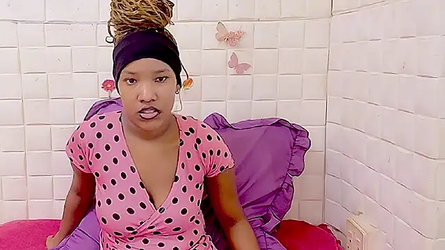 Snapshot of EroticSexyPrada chatting on 28, 2, 2026 EroticSexyPrada online show from 28, 2, 2026