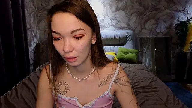 Snapshot of SusannJohnson chatting on 29, 10, 2025 SusannJohnson online show from 29, 10, 2025