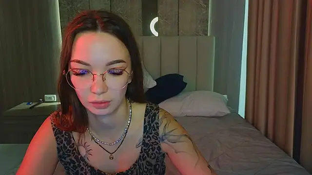 SusannJohnson online show from 11, 3, 2026