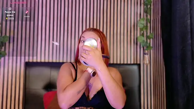 Sophie new25 online show from 3, 10, 2025