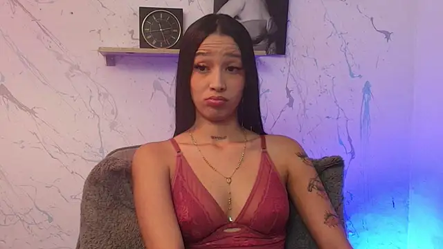 Snapshot of Paulina_Lopezz chatting on 4, 5, 2026 Paulina Lopezz online show from 4, 5, 2026