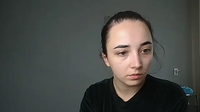 Eva Gloryy online show from 1, 11, 2025