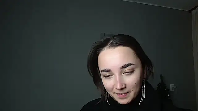 Eva Gloryy online show from 5, 2, 2026