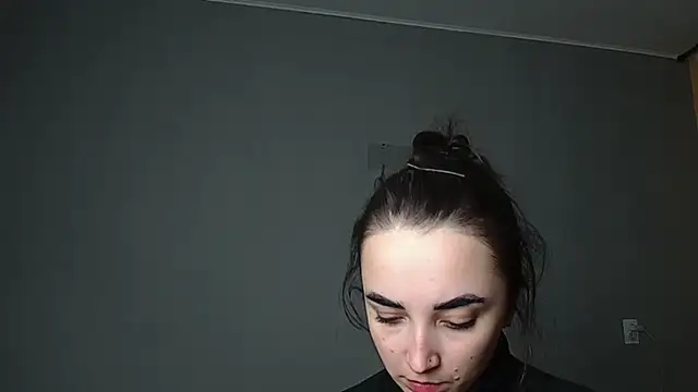 Eva Gloryy online show from 23, 3, 2026