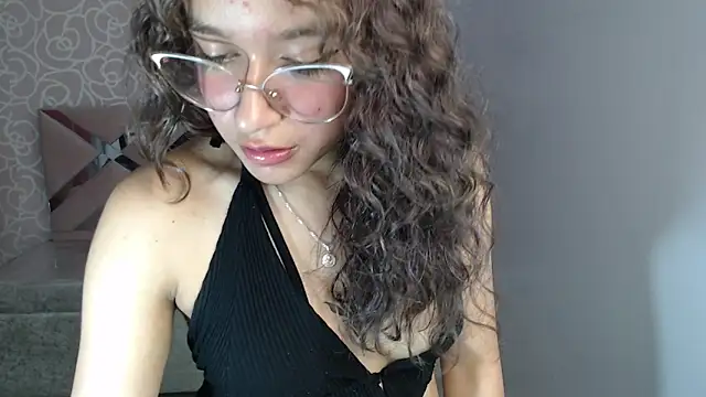 kassandra ch  online show from 15, 3, 2025