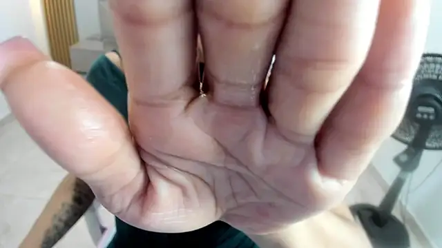Snapshot of Zulema_hamdi chatting on 27, 1, 2025 Zulema hamdi online show from 27, 1, 2025