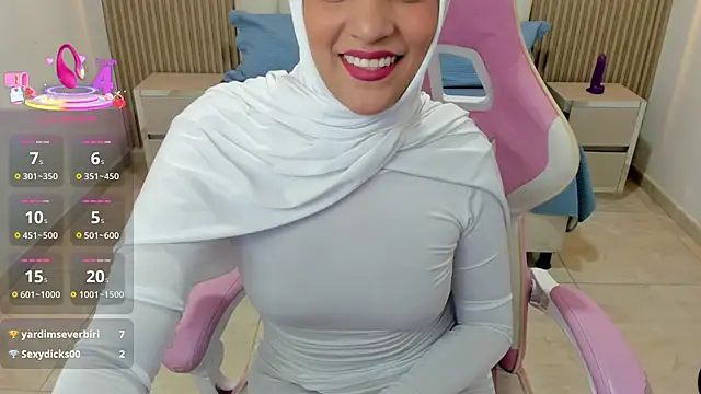 Snapshot of Zulema_hamdi chatting on 22, 3, 2025 Zulema hamdi online show from 22, 3, 2025