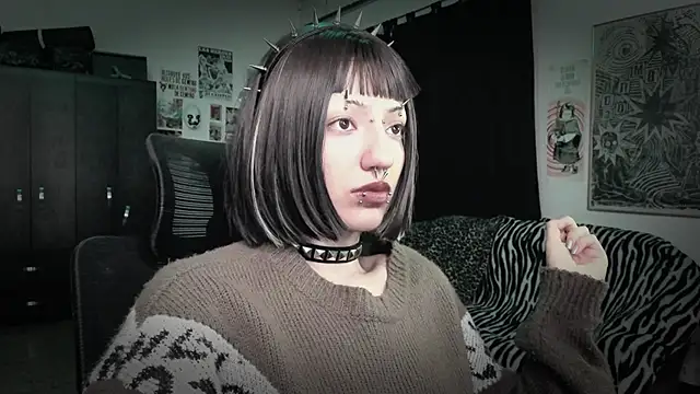 roxy toxic online show from 4, 6, 2026