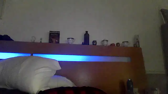 Snapshot of yourcourage1 chatting on 14, 10, 2025 yourcourage1 online show from 14, 10, 2025