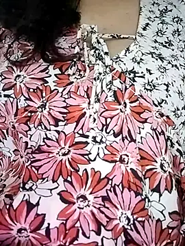 Snapshot of tasty_Chocobaar chatting on 25, 11, 2025 tasty Chocobaar online show from 25, 11, 2025