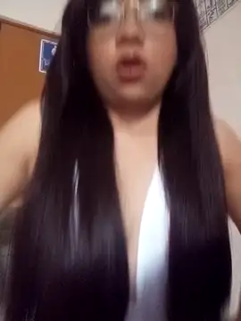 Snapshot of criscrispdv chatting on 2, 3, 2026 criscrispdv online show from 2, 3, 2026